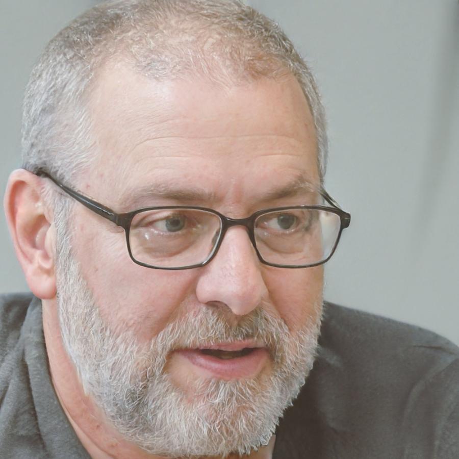 Instructora de formación bancaria